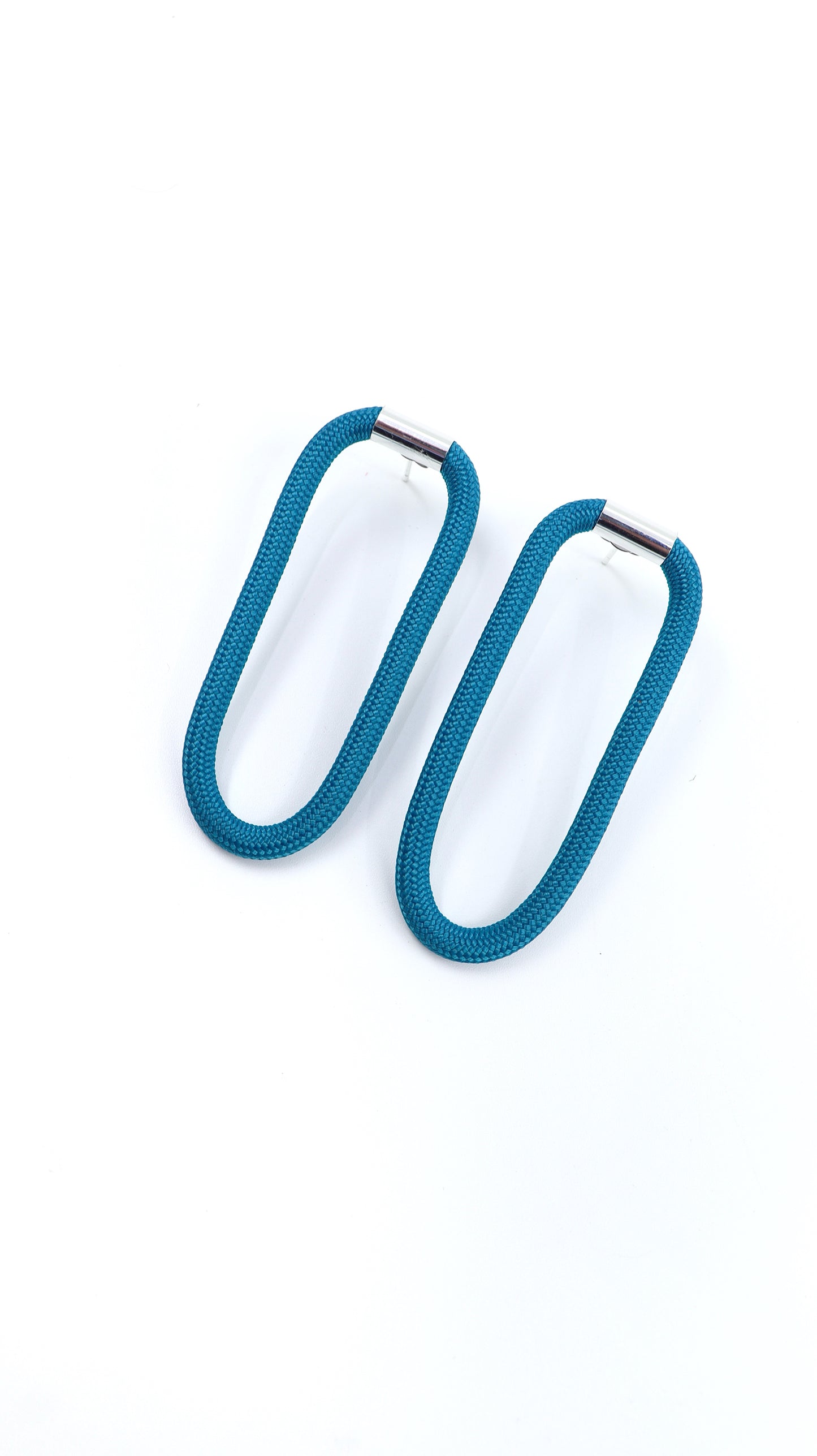0 Earrings with Silver Stud