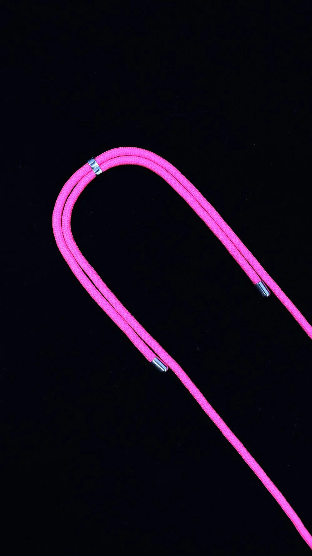 Linea 3: Geometric Monochrome Necklace | Modern Minimalist Jewelry