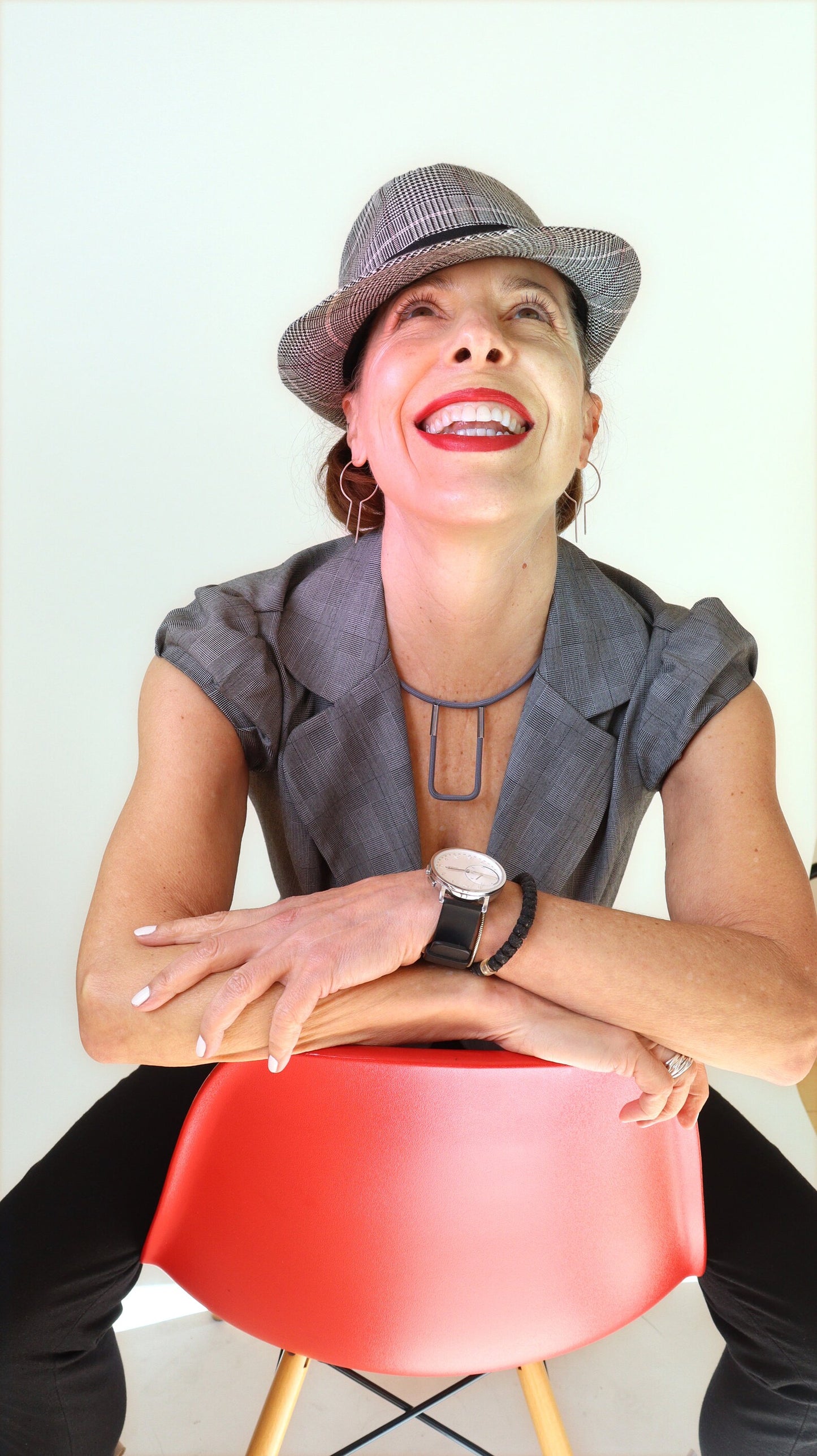 Linea U: Geometric Short Monochrome Necklace | Modern Minimalist Jewelry