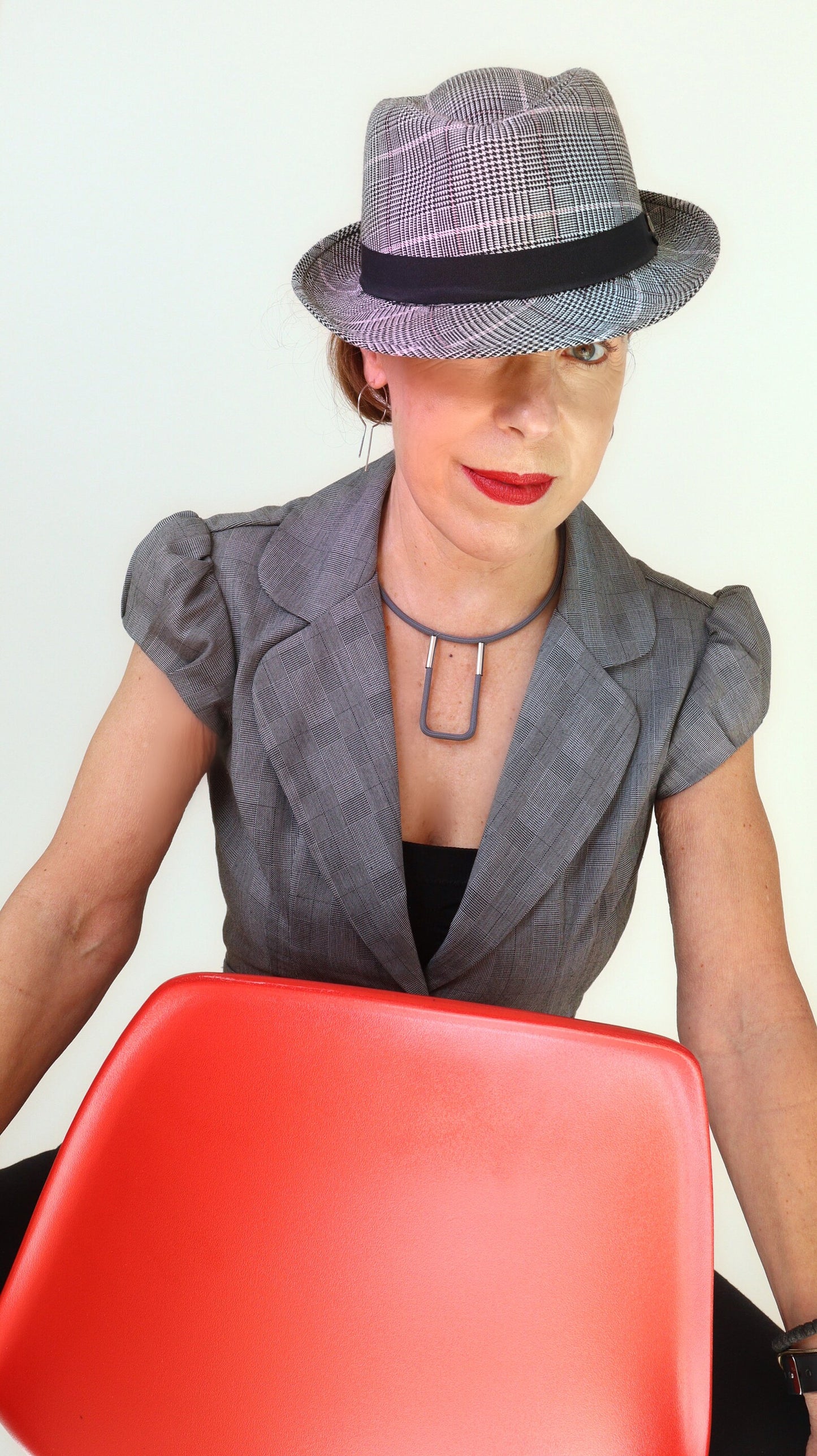 Linea U: Geometric Short Monochrome Necklace | Modern Minimalist Jewelry